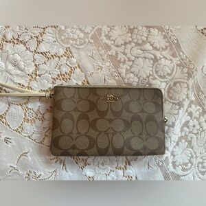 Coach Brown Signature Clutch Wristlet